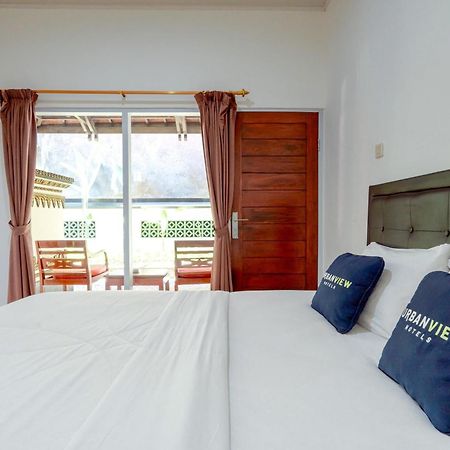 Urbanview Hotel Rasa Sayang Inn Tanjung Benoa Bali Kuta Selatan Exterior photo