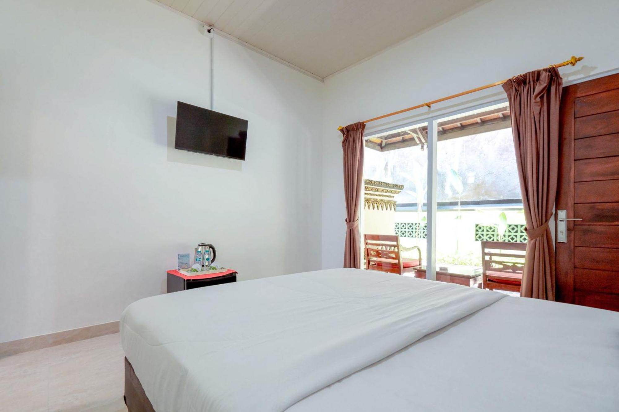 Urbanview Hotel Rasa Sayang Inn Tanjung Benoa Bali Kuta Selatan Exterior photo