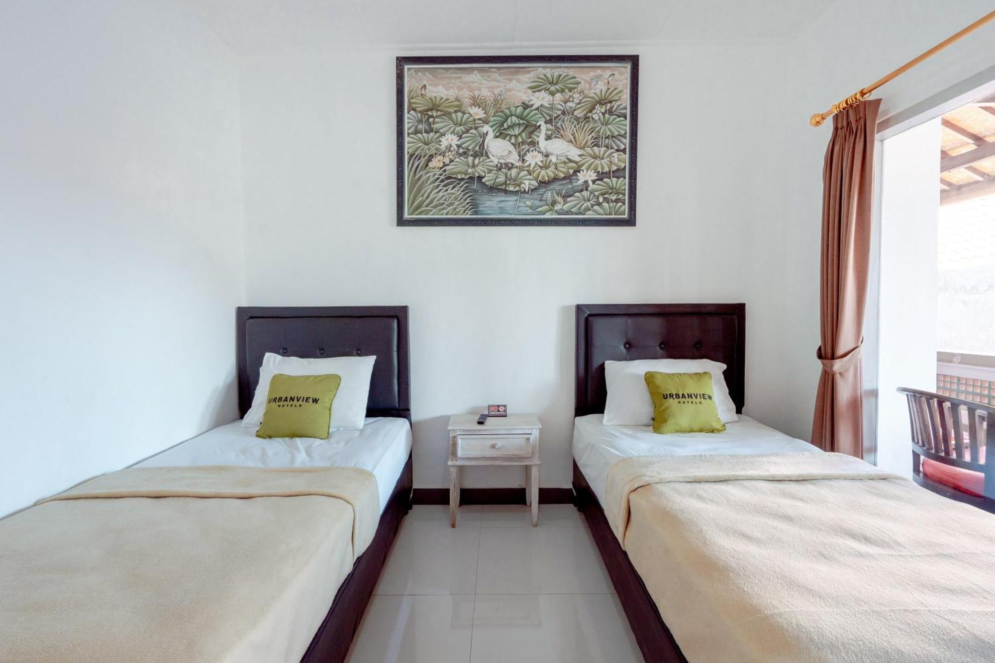Urbanview Hotel Rasa Sayang Inn Tanjung Benoa Bali Kuta Selatan Exterior photo