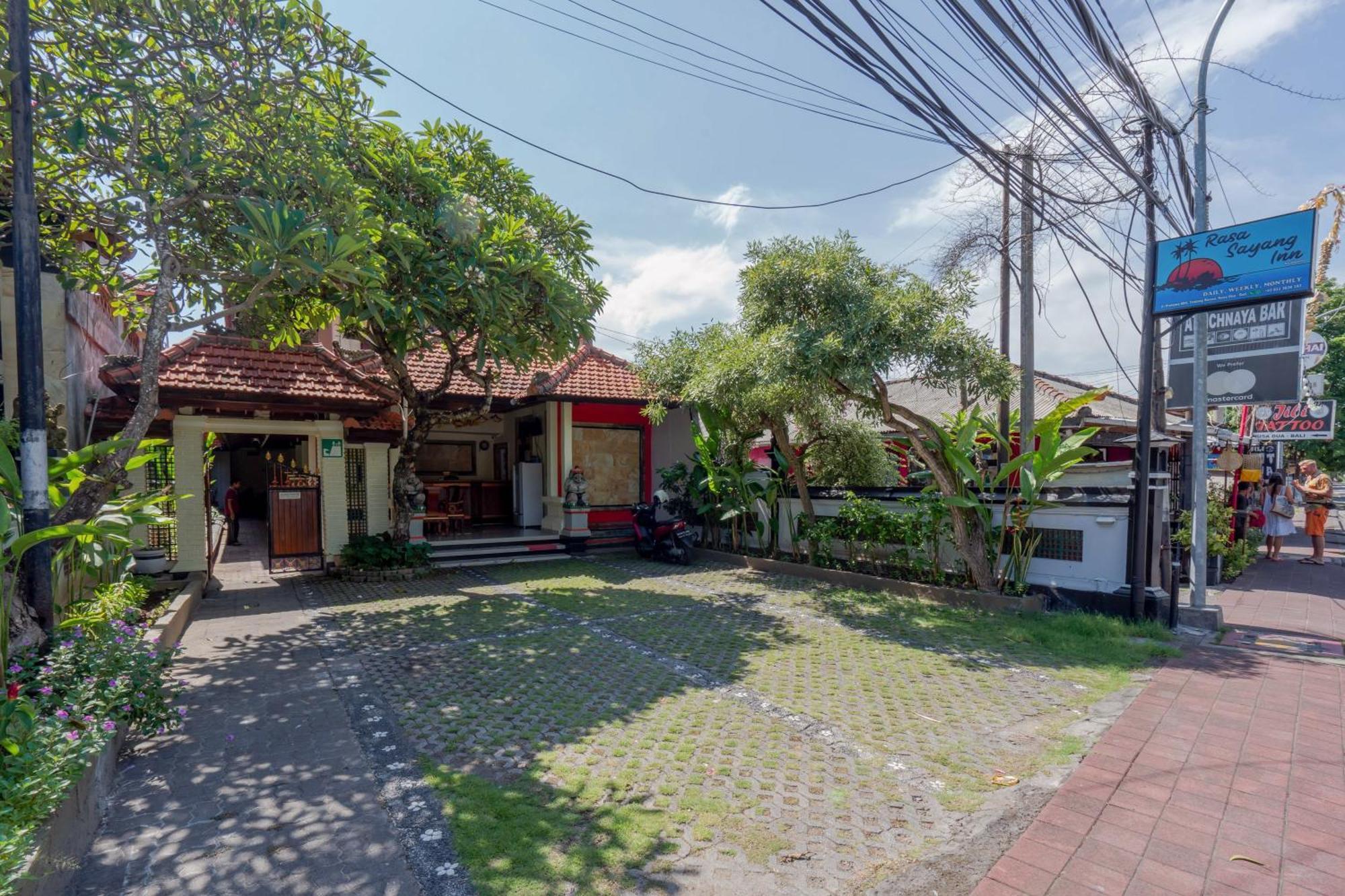 Urbanview Hotel Rasa Sayang Inn Tanjung Benoa Bali Kuta Selatan Exterior photo